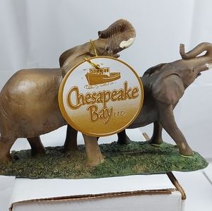 Chesapeake Bay 6.5" Elephant Pair Figures Brand New